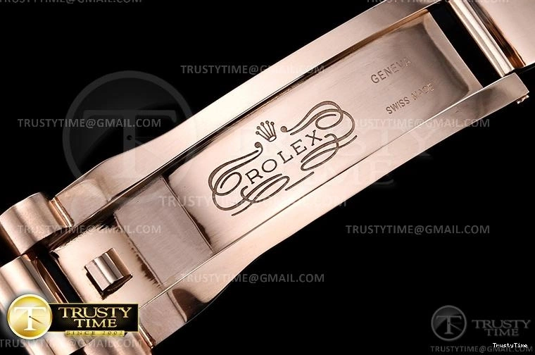 0404 RDD0219G – DayDate 36mm Practical 693